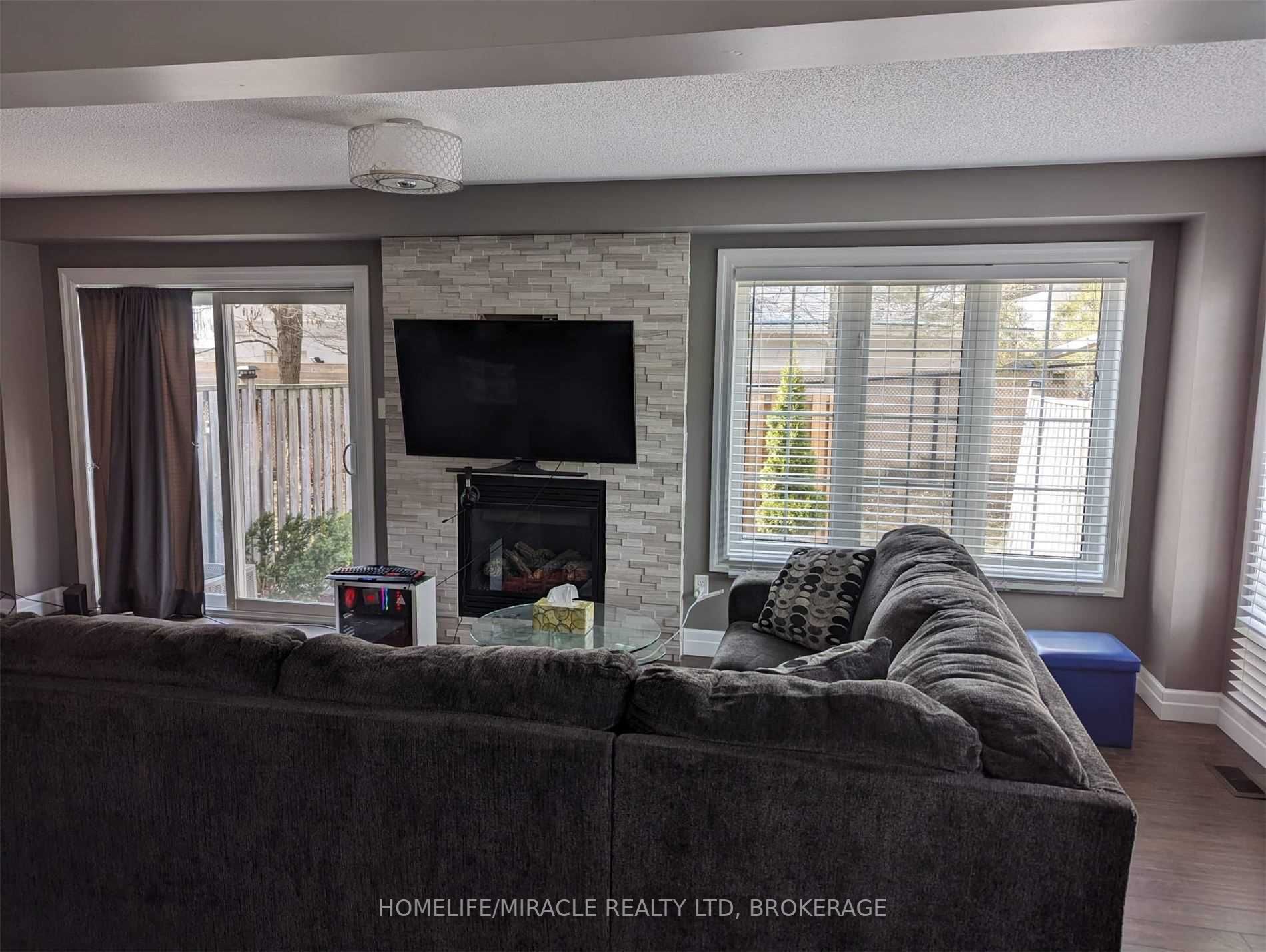 Listing X6042097 - Large Photo # 4