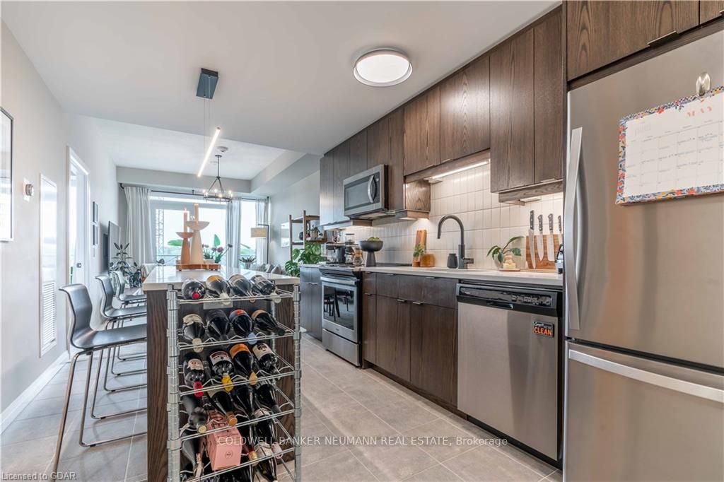 Listing X6042172 - Large Photo # 1