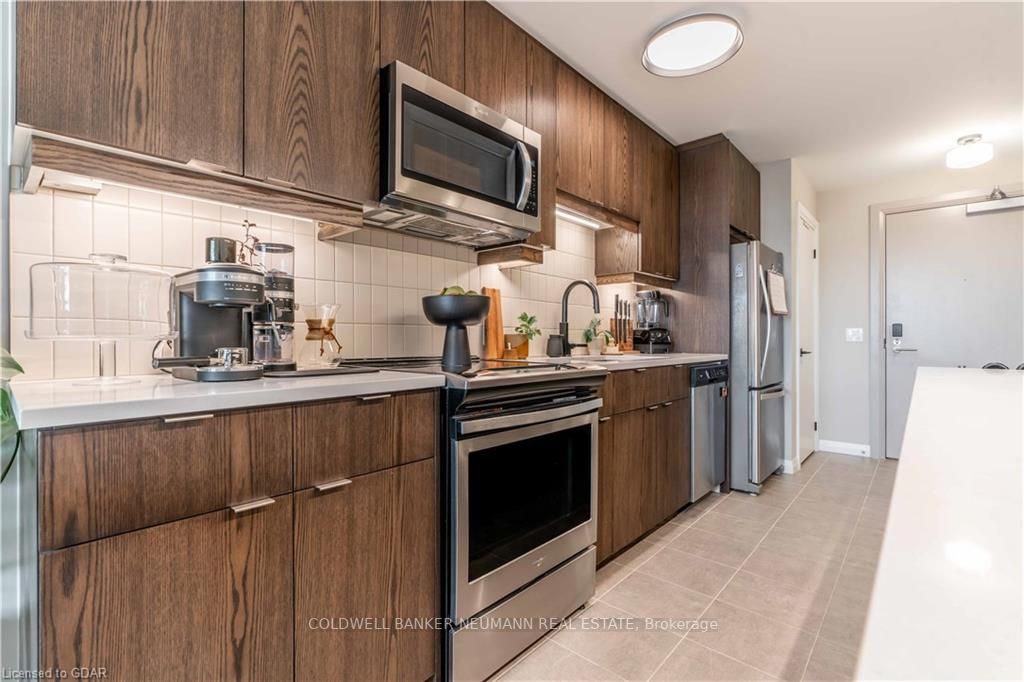 Listing X6042172 - Large Photo # 3