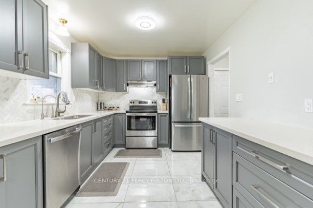Listing X6042204 - Large Photo # 3