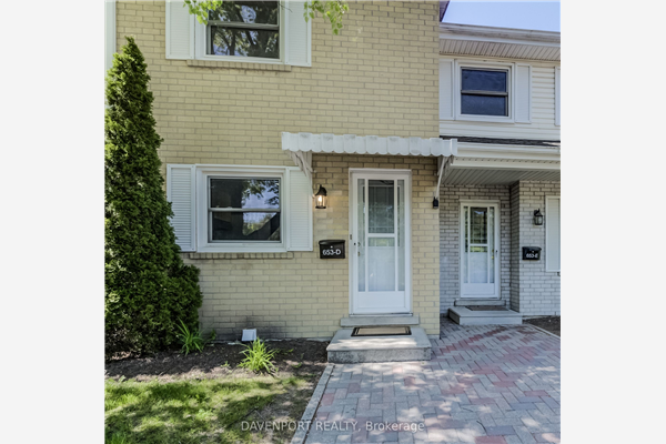 653 Albert St, Waterloo