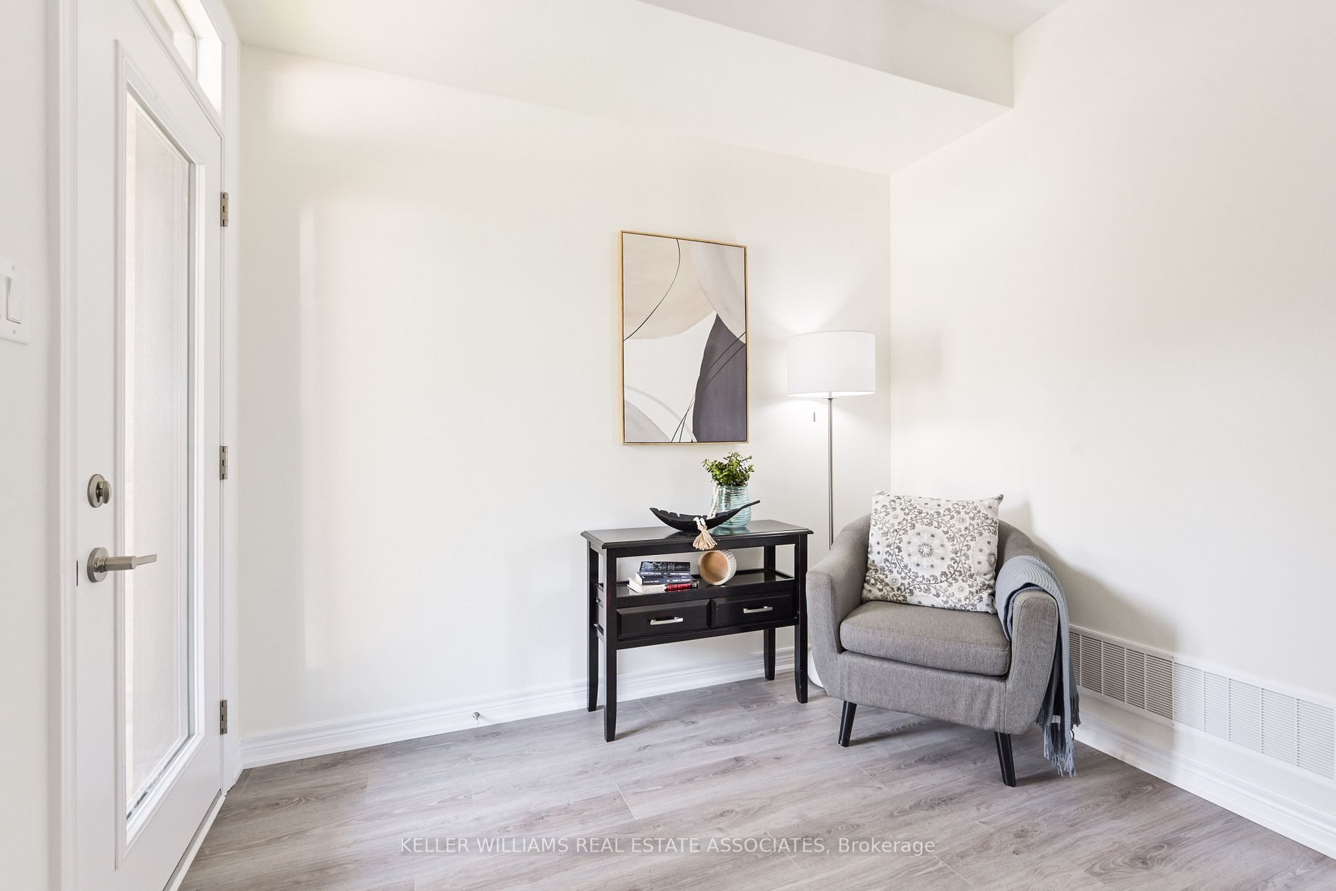 Listing X6042320 - Large Photo # 6