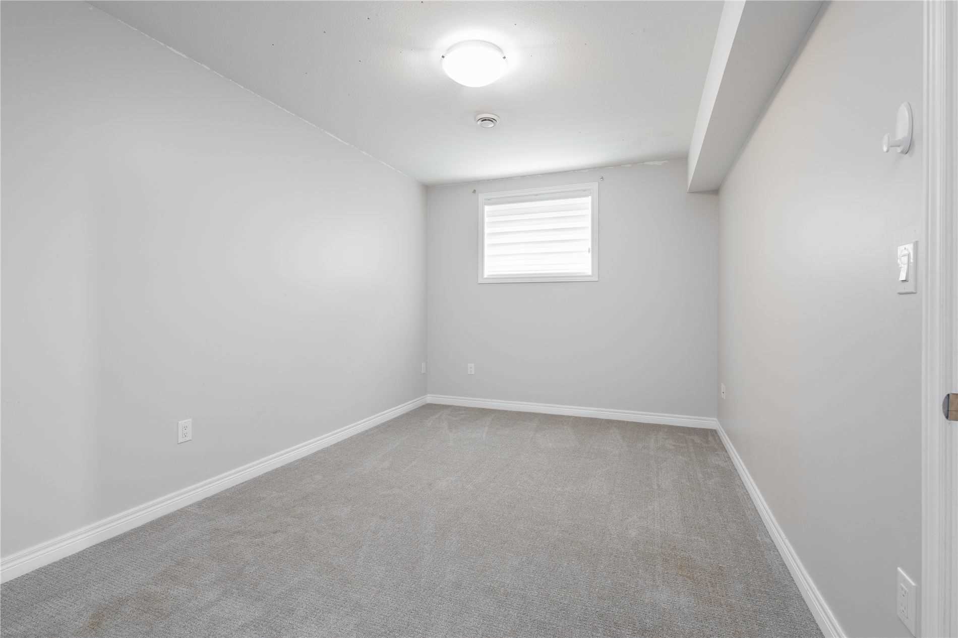 9 Cinnamon St