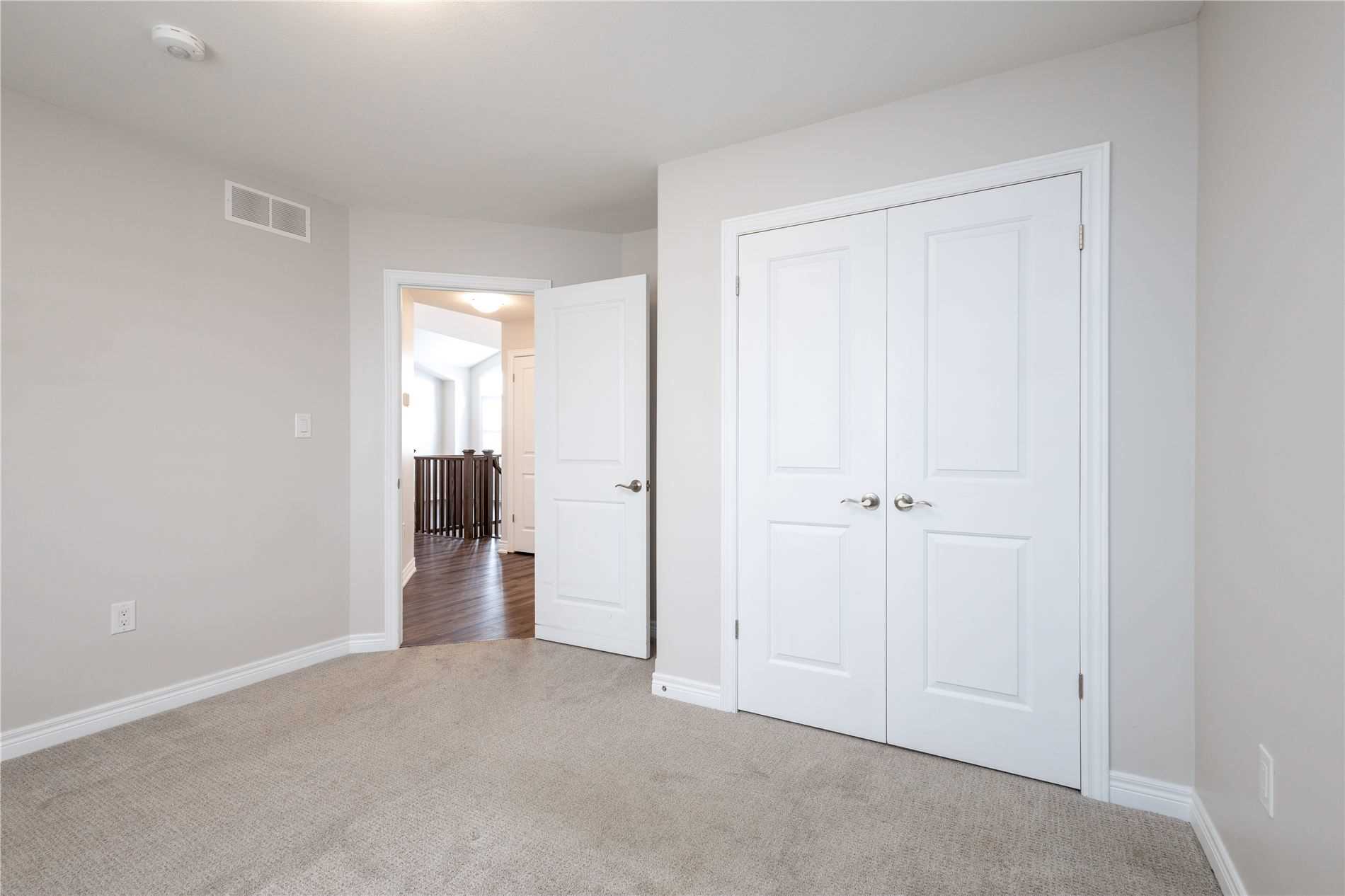 9 Cinnamon St