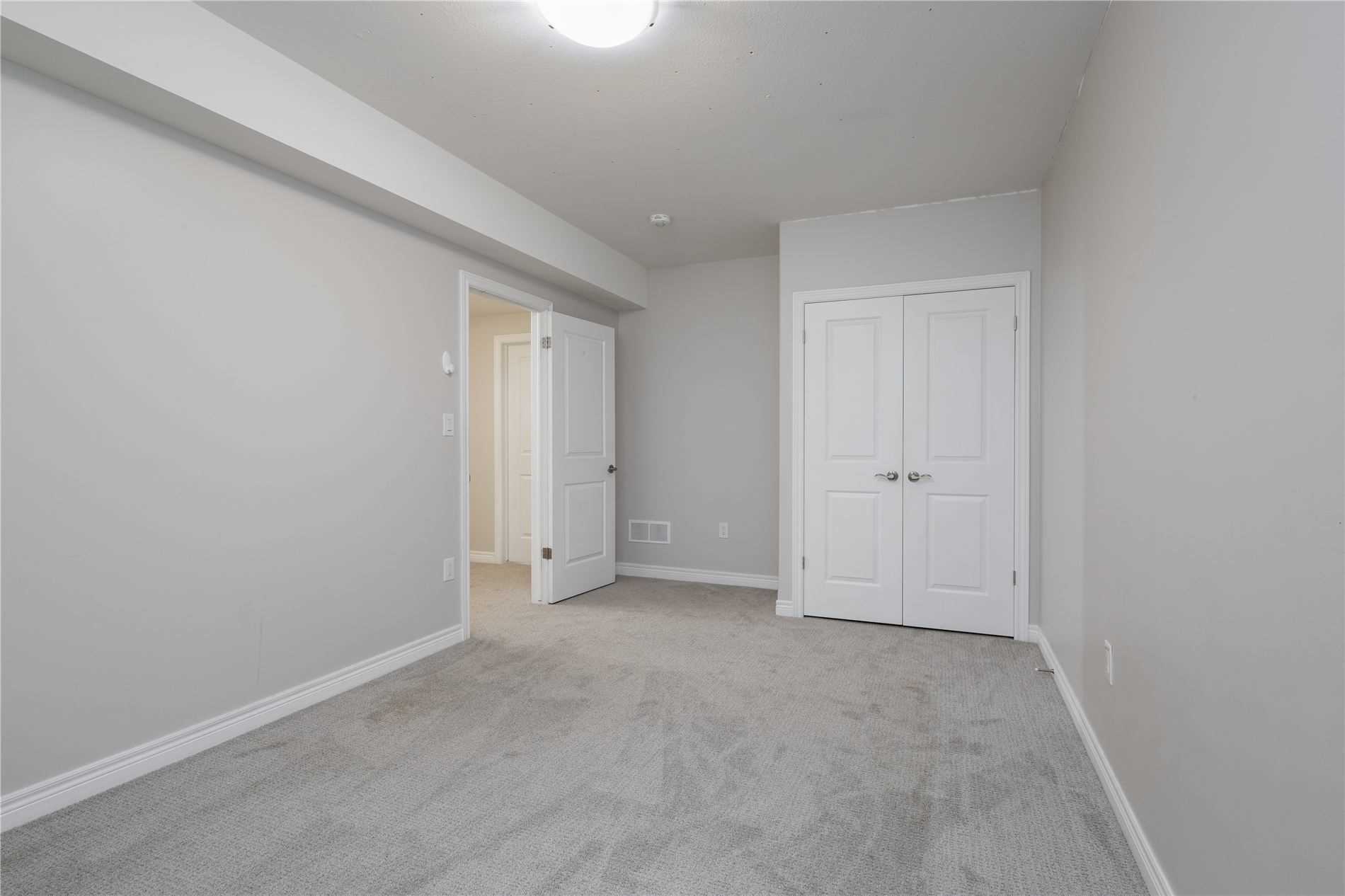 9 Cinnamon St