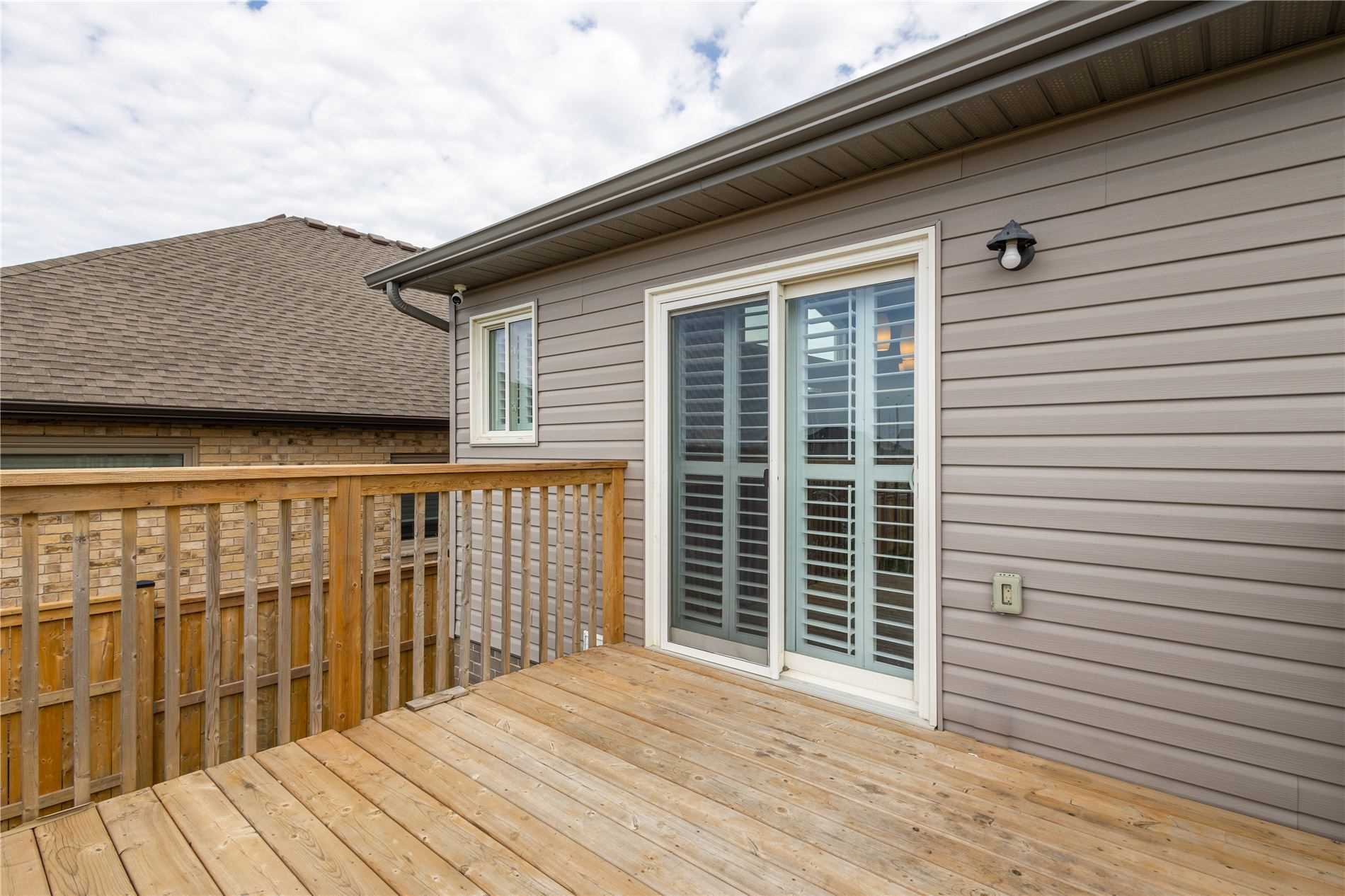 9 Cinnamon St
