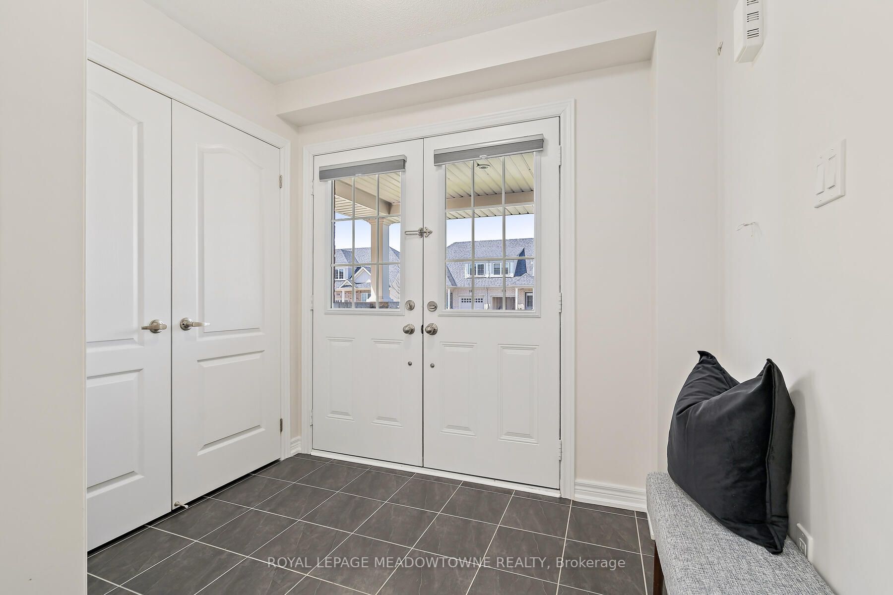 Listing X6042544 - Large Photo # 3