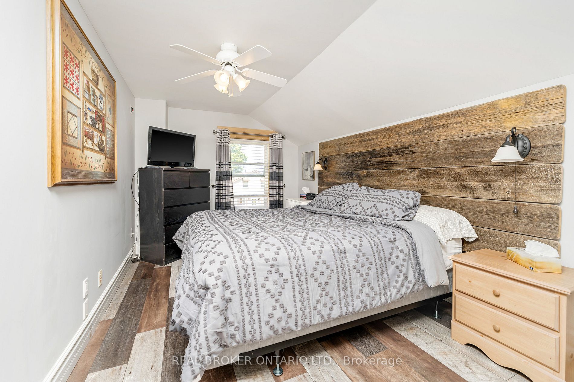 Listing X6042724 - Large Photo # 31