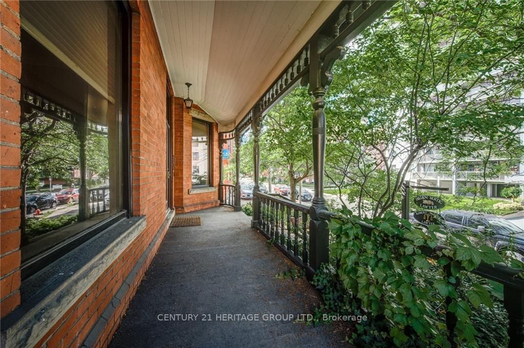 Listing X6042744 - Large Photo # 3