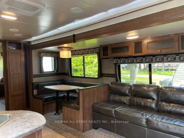 Listing X6043212 - Large Photo # 10