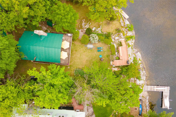 801 Ramona Lane, 