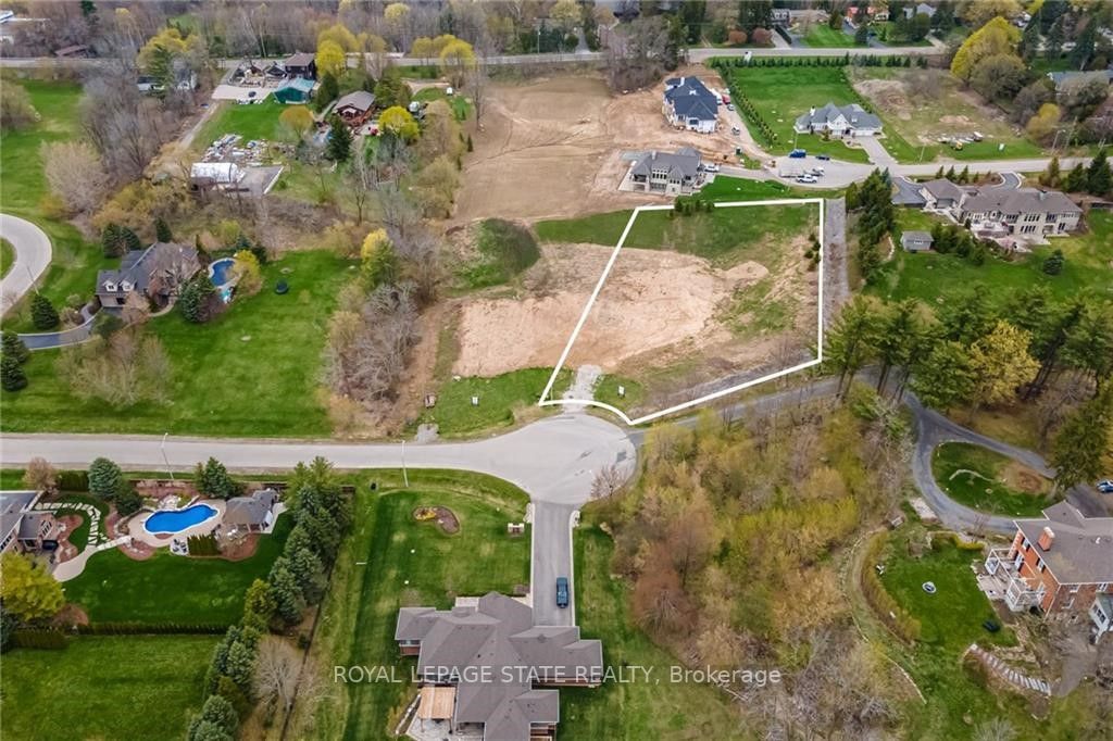 21 Hauser Pl