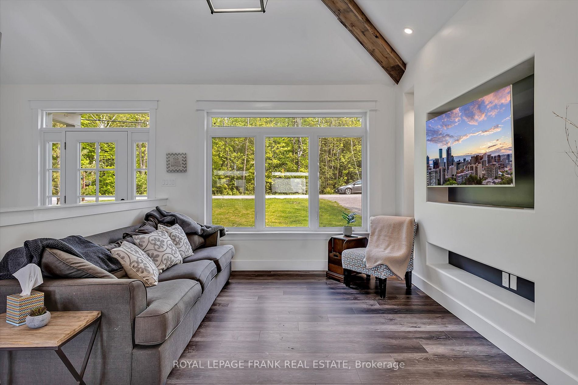 Listing X6043696 - Large Photo # 4