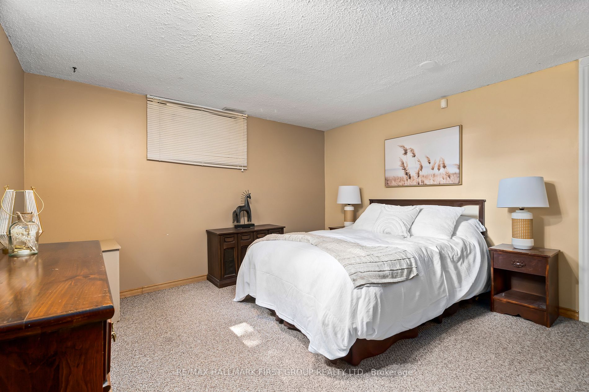 Listing X6043760 - Large Photo # 29