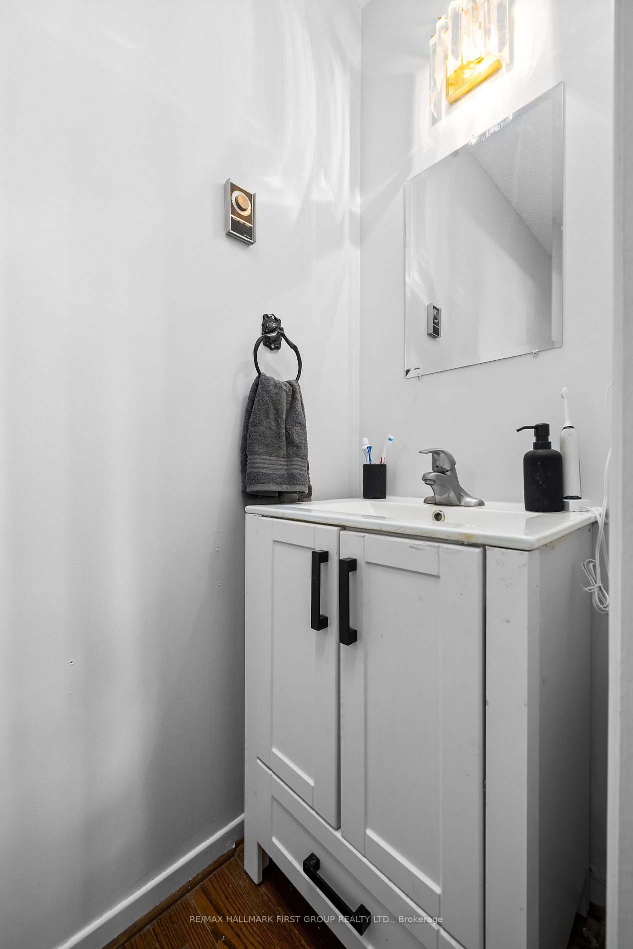 Listing X6043760 - Large Photo # 12