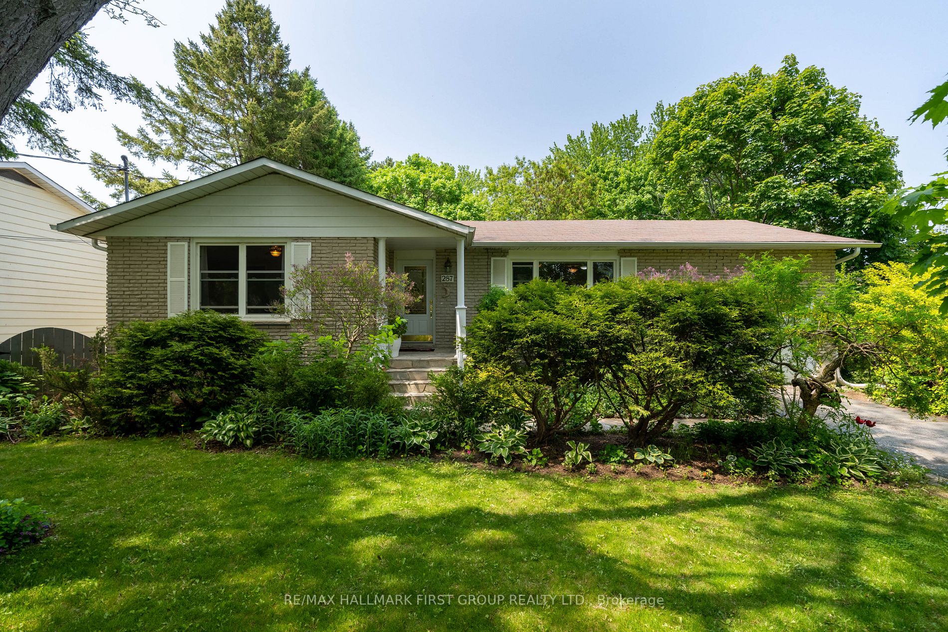 Listing X6043760 - Large Photo # 1