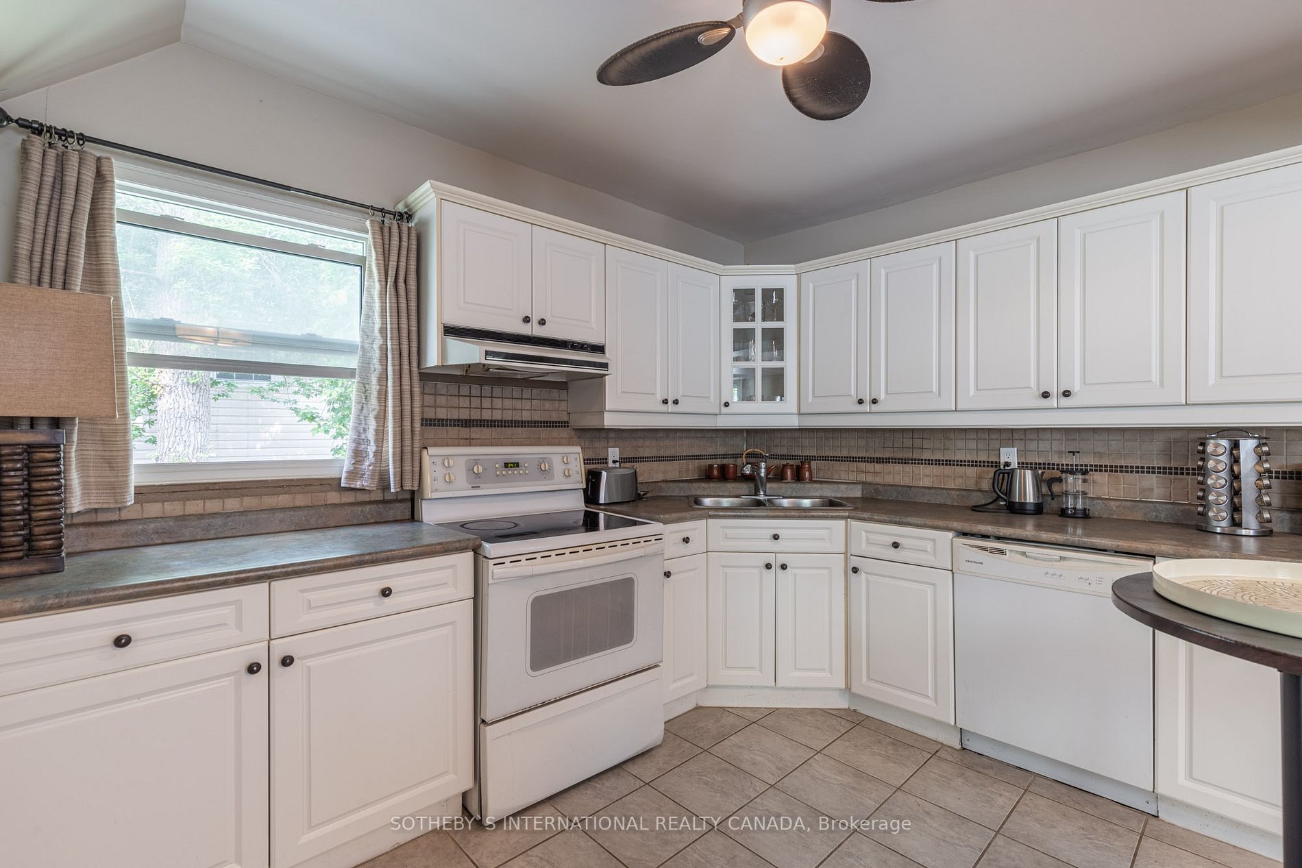 Listing X6043808 - Large Photo # 10