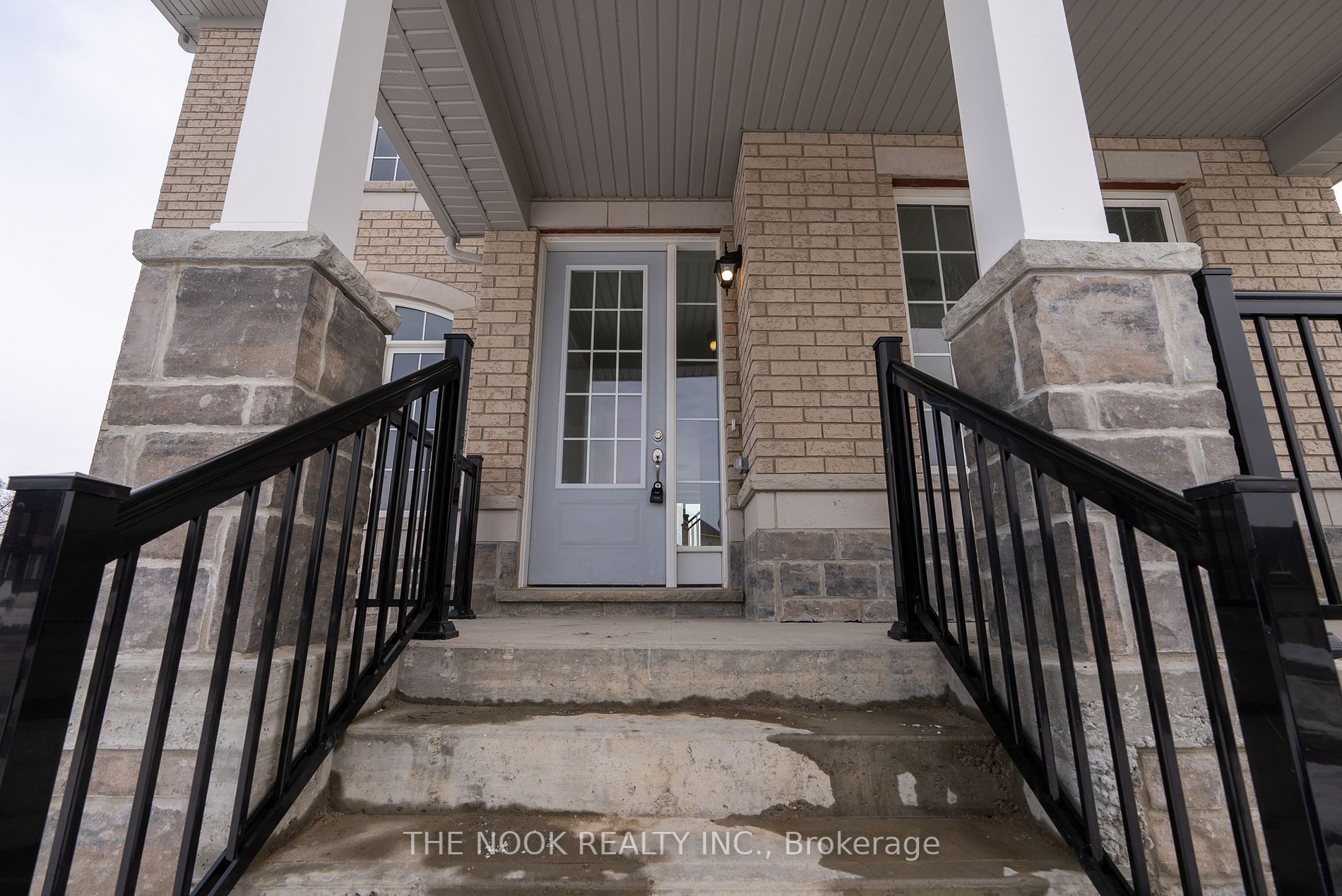 Listing X6043824 - Large Photo # 2