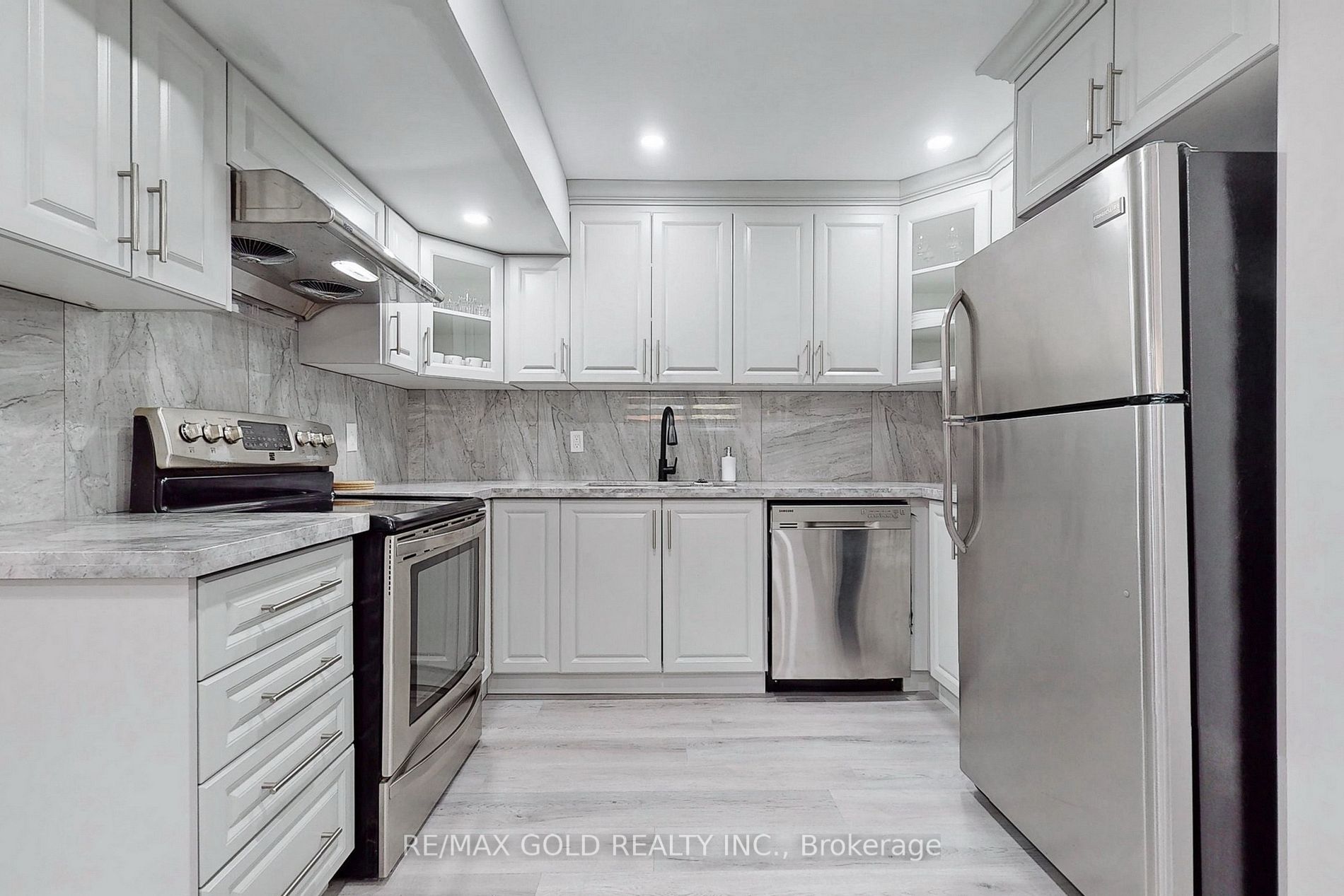 Listing X6043884 - Large Photo # 23