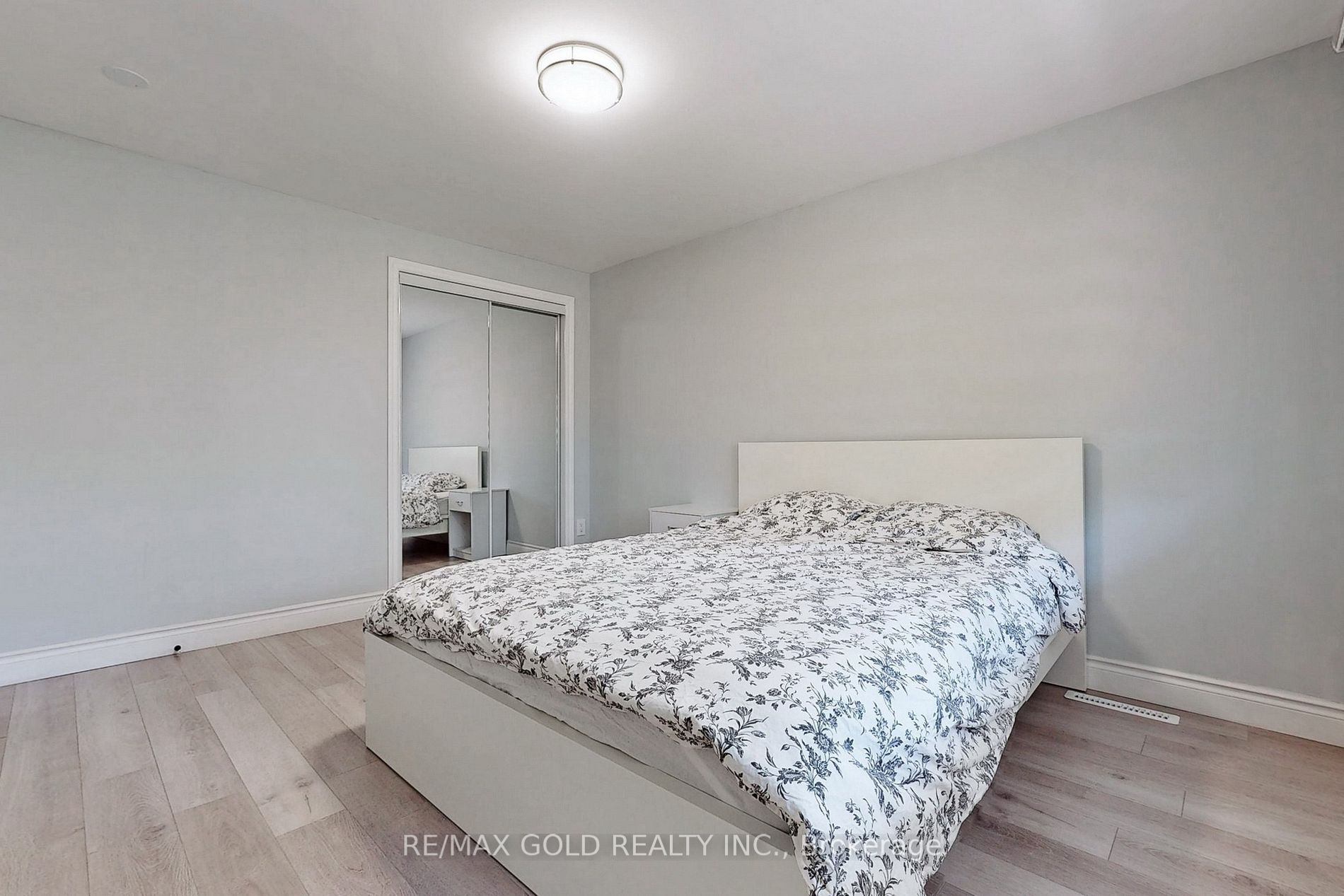 Listing X6043884 - Large Photo # 17