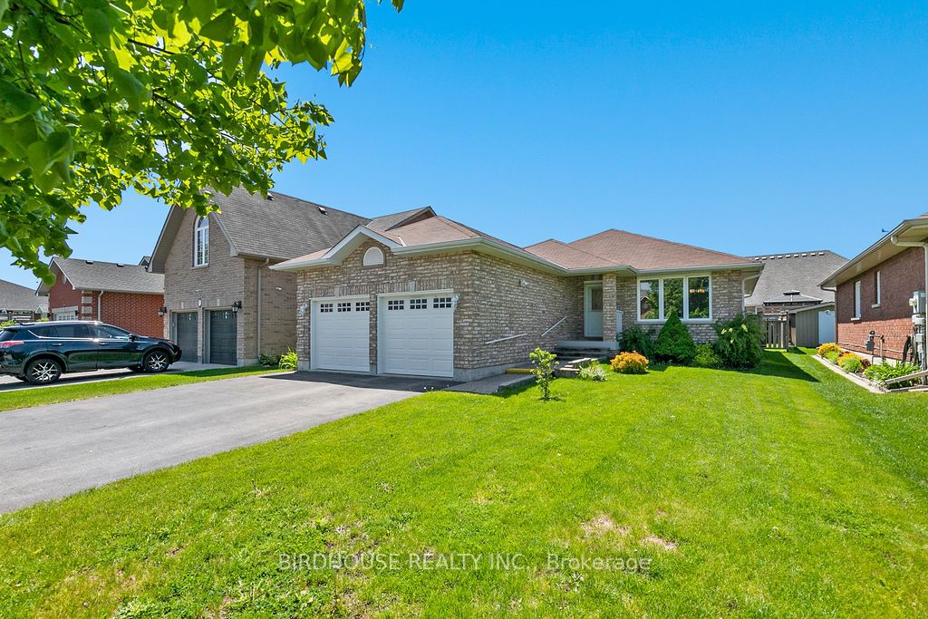 Listing X6043996 - Large Photo # 2