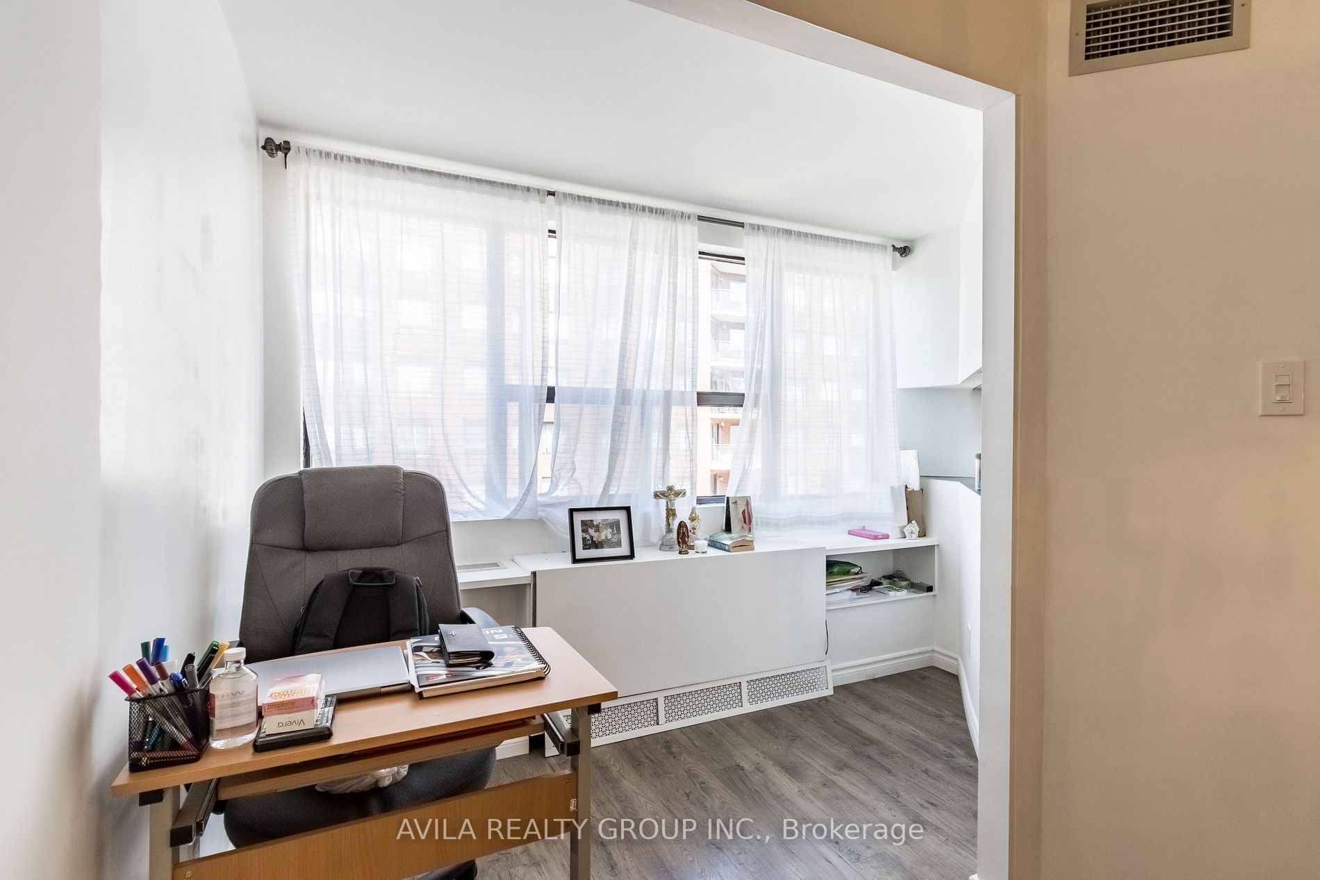 Listing X6044240 - Large Photo # 6