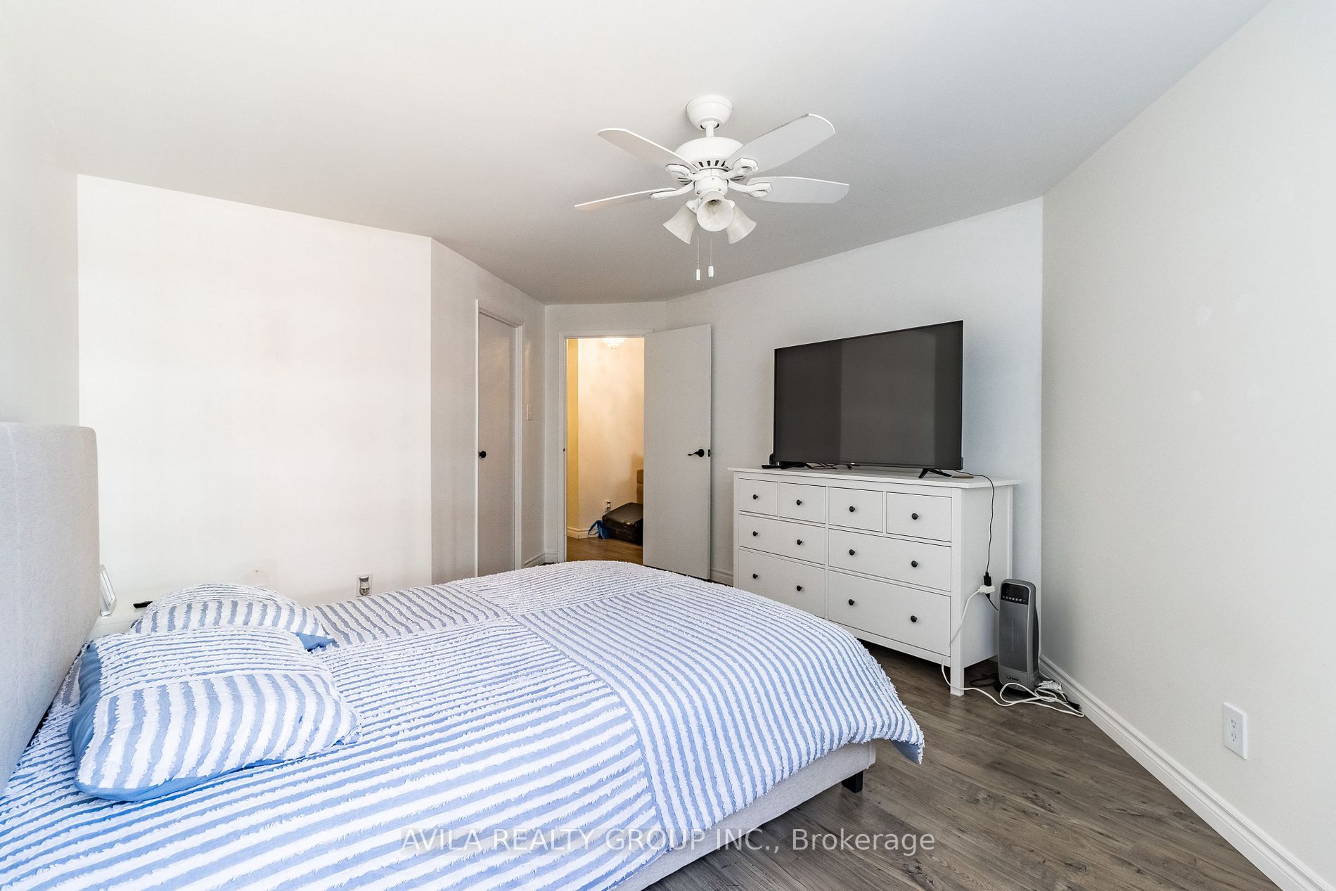 Listing X6044240 - Large Photo # 23