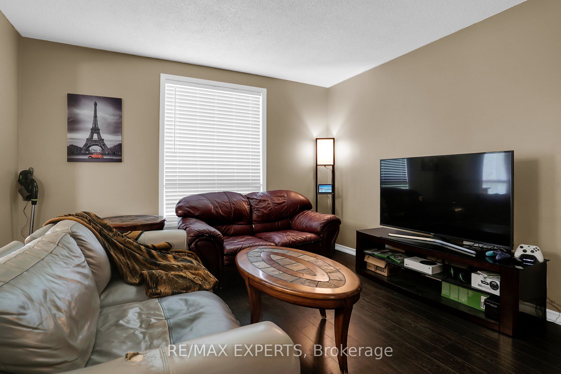Listing X6044792 - Large Photo # 9