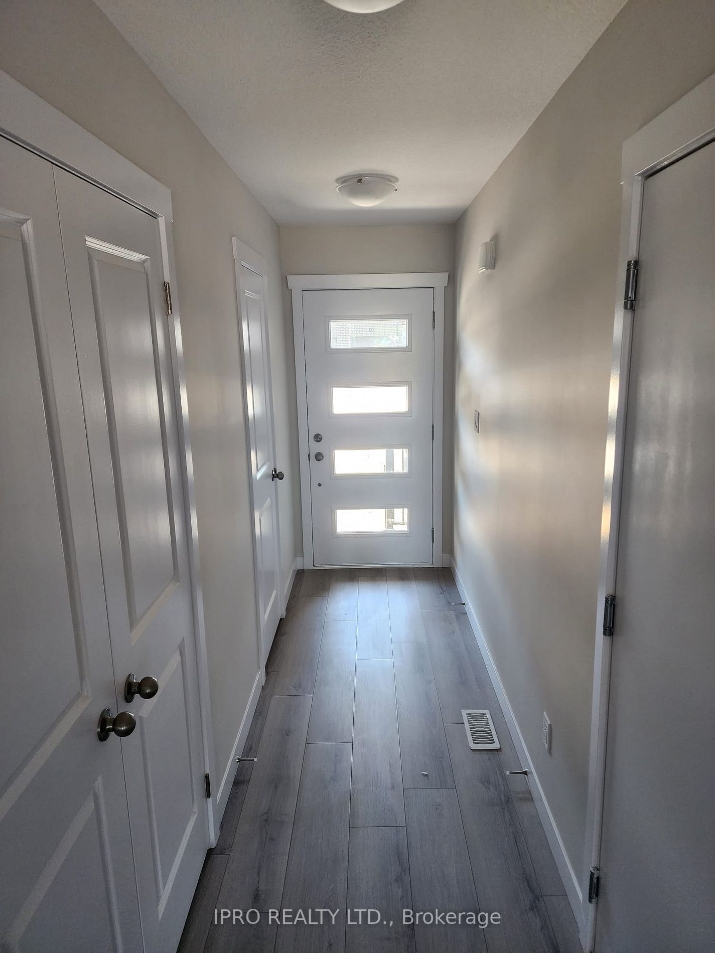 Listing X6044948 - Large Photo # 2