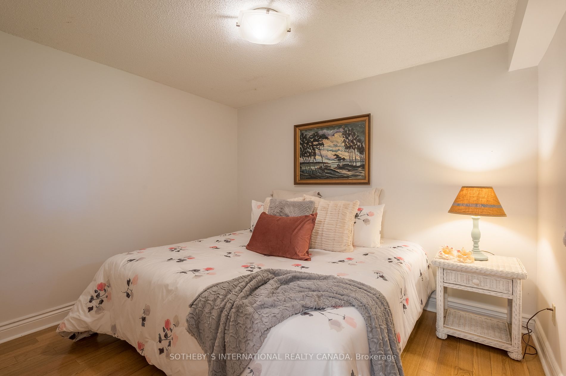 Listing X6045068 - Large Photo # 27