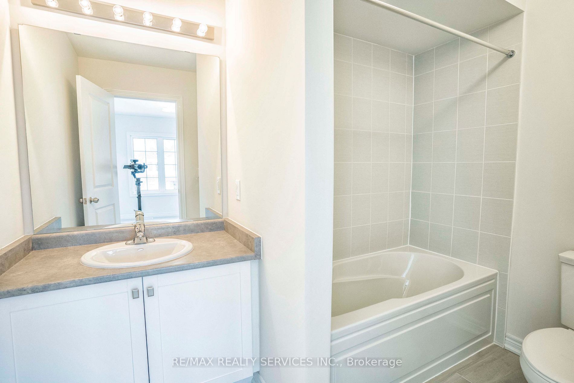 Listing X6045120 - Large Photo # 33