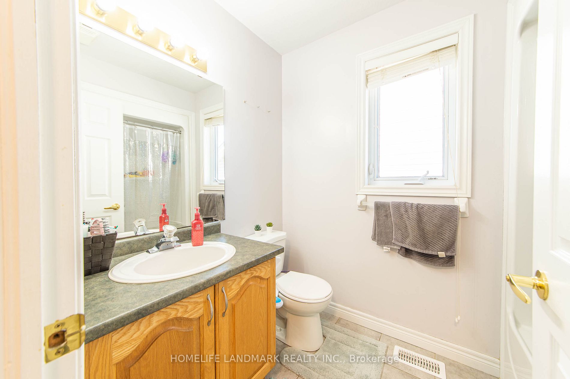 Listing X6045844 - Large Photo # 18