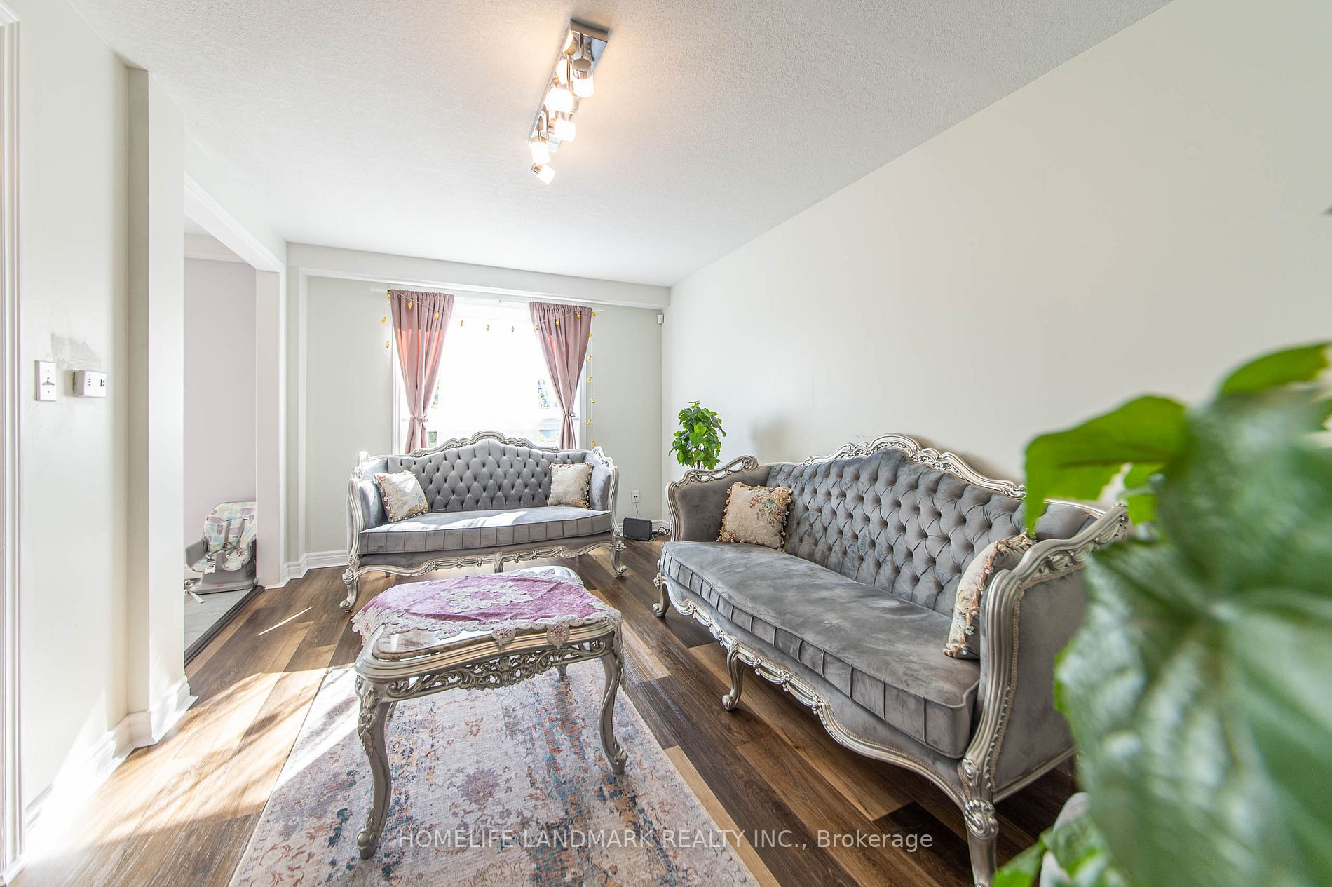Listing X6045844 - Large Photo # 10