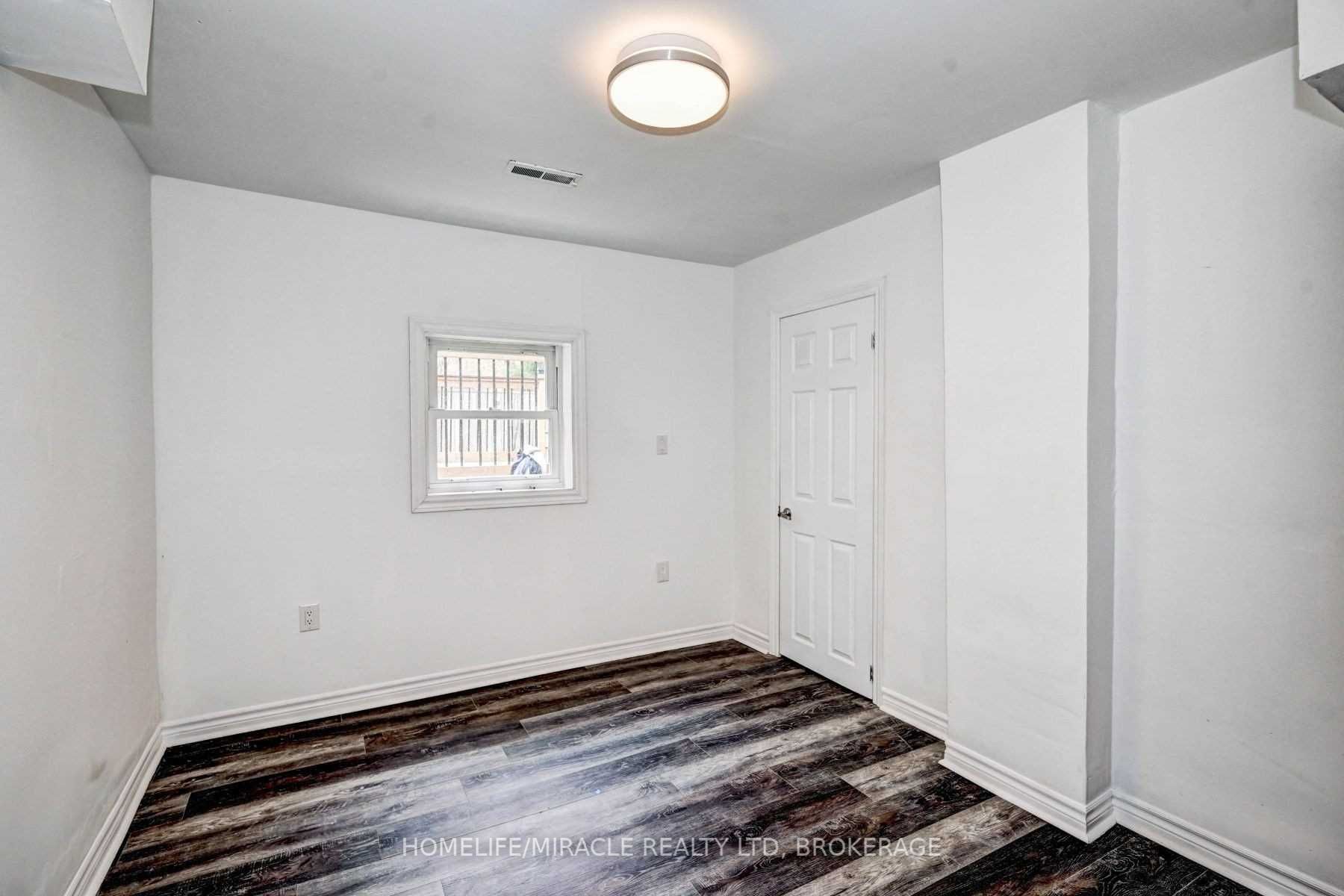 Listing X6046063 - Large Photo # 34