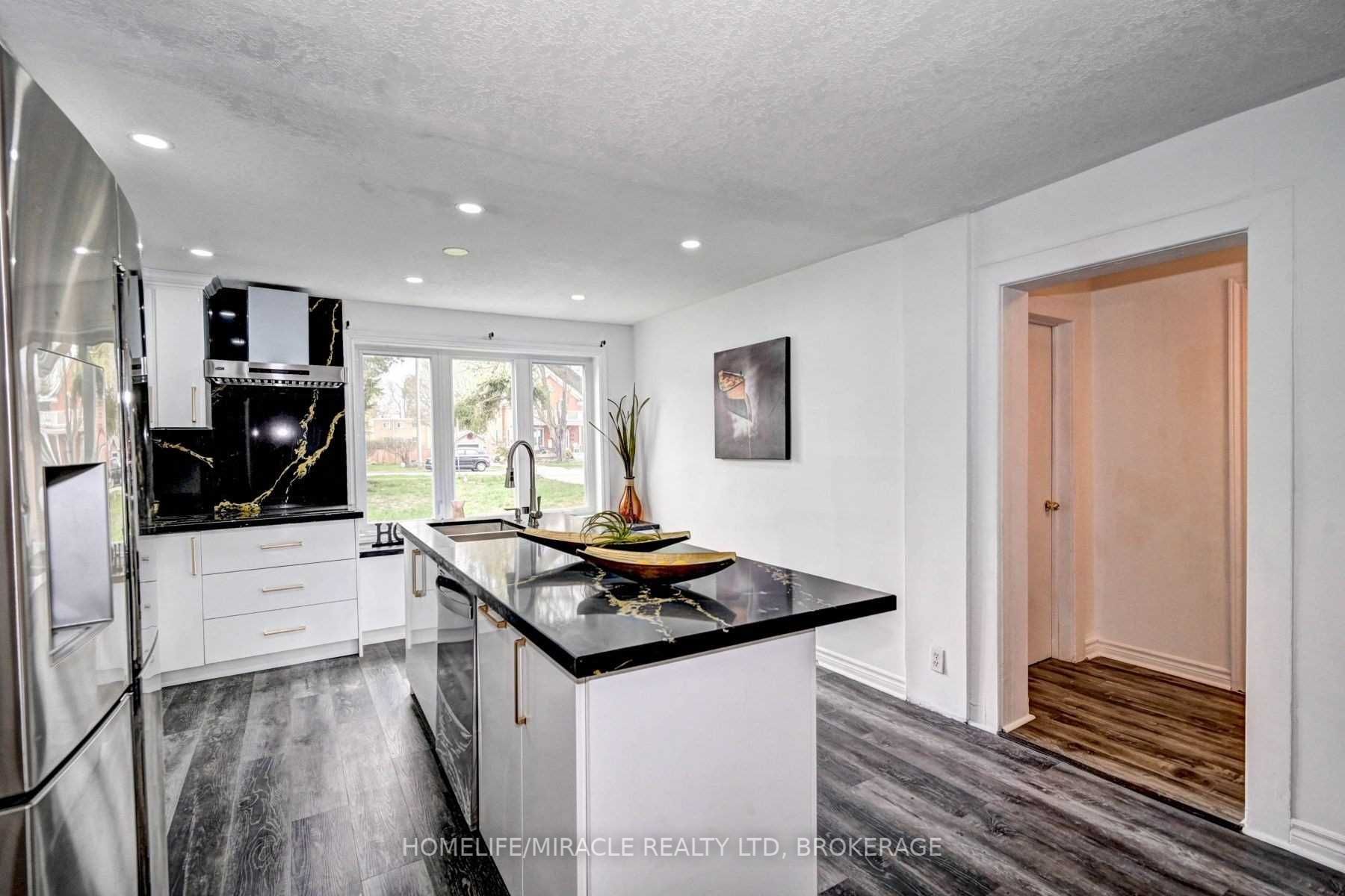Listing X6046063 - Large Photo # 12