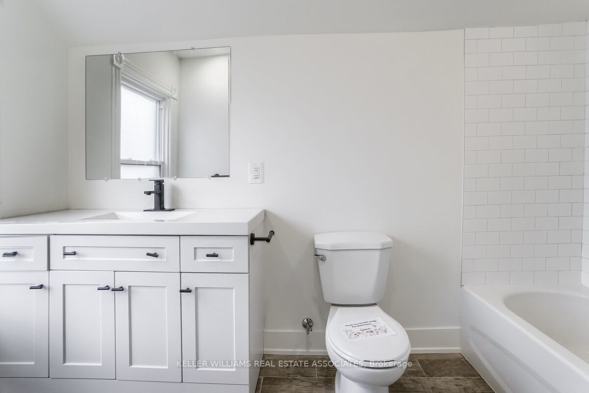 Listing X6046200 - Large Photo # 37