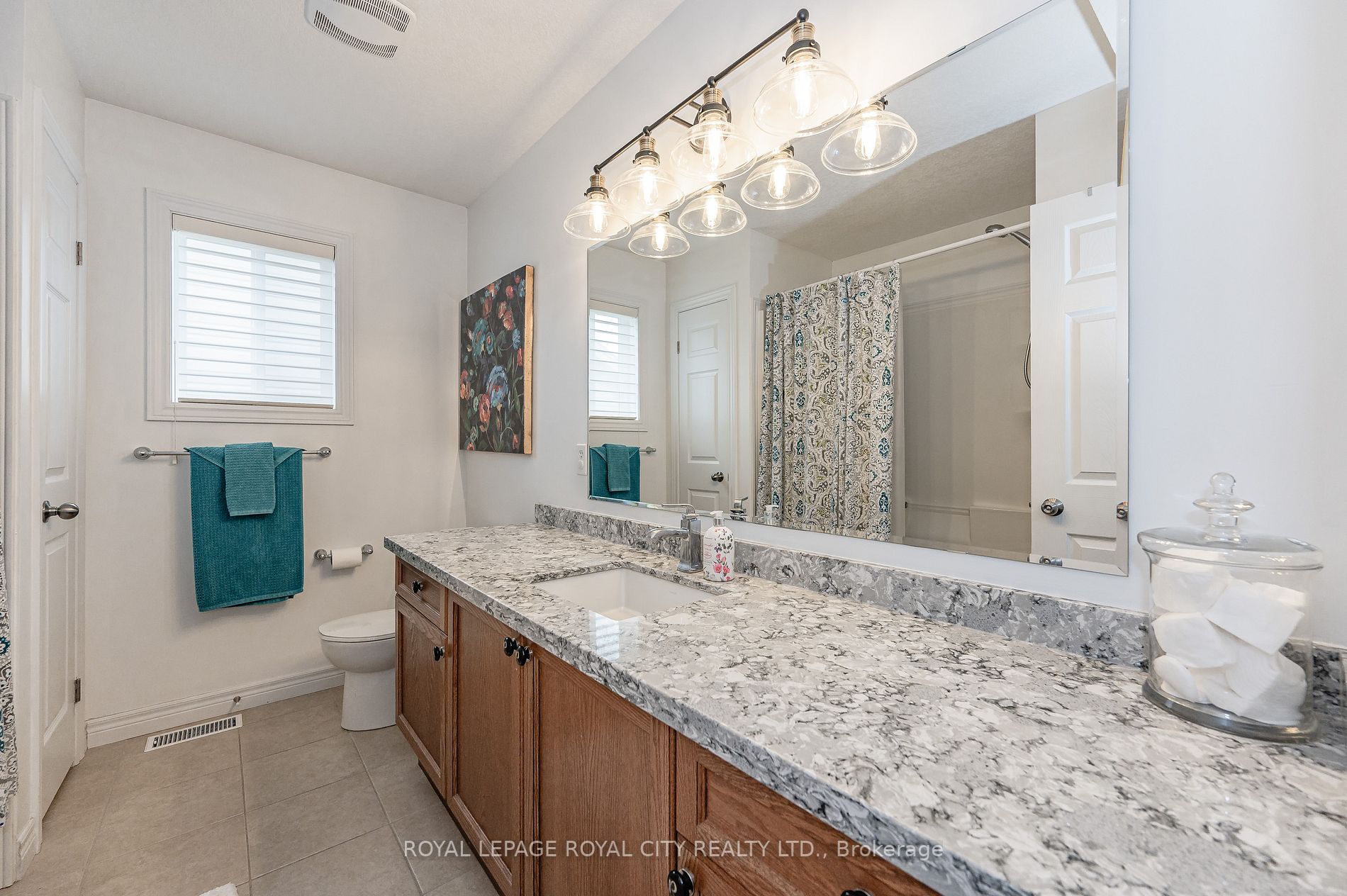 Listing X6046404 - Large Photo # 17