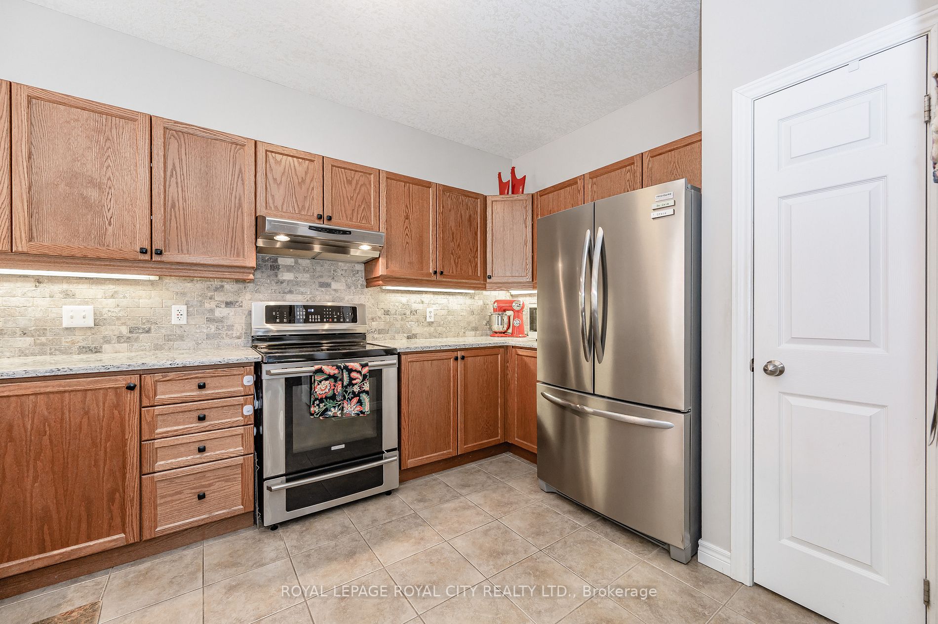Listing X6046404 - Large Photo # 9