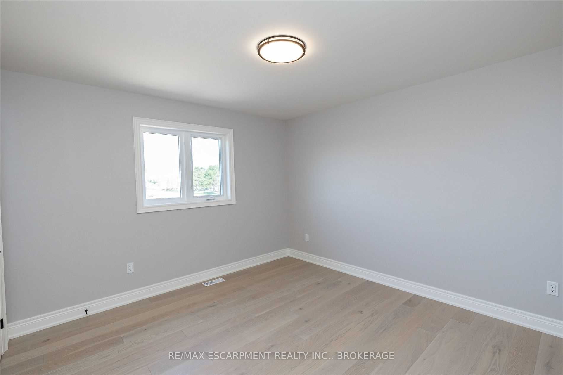 Listing X6046615 - Large Photo # 23