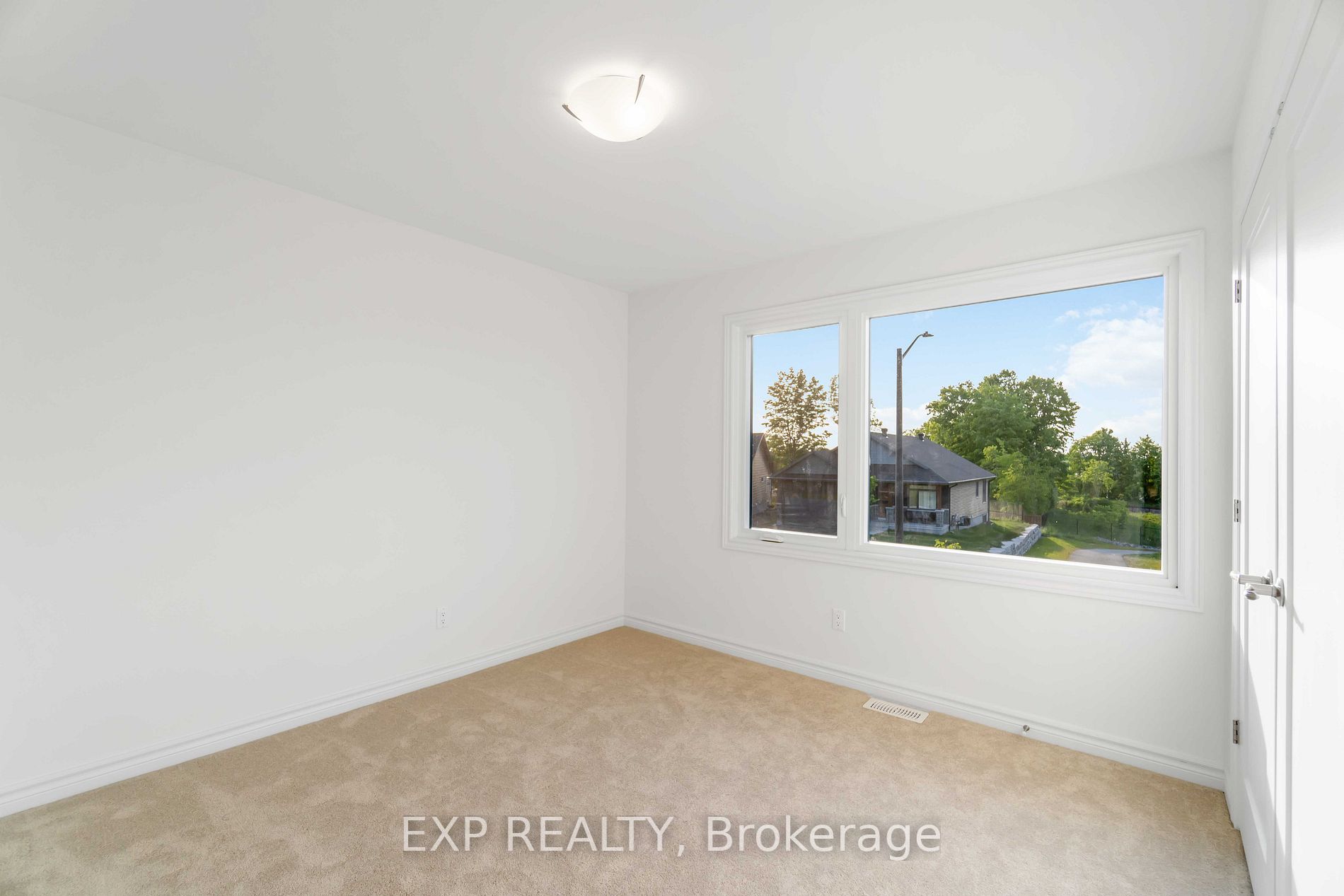 Listing X6046632 - Large Photo # 12