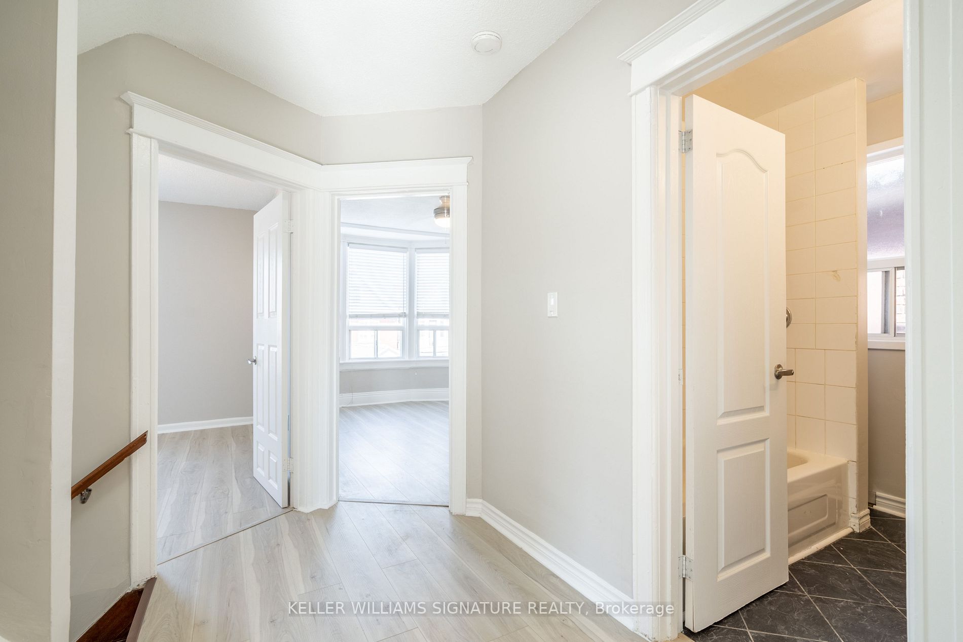 Listing X6046840 - Large Photo # 6