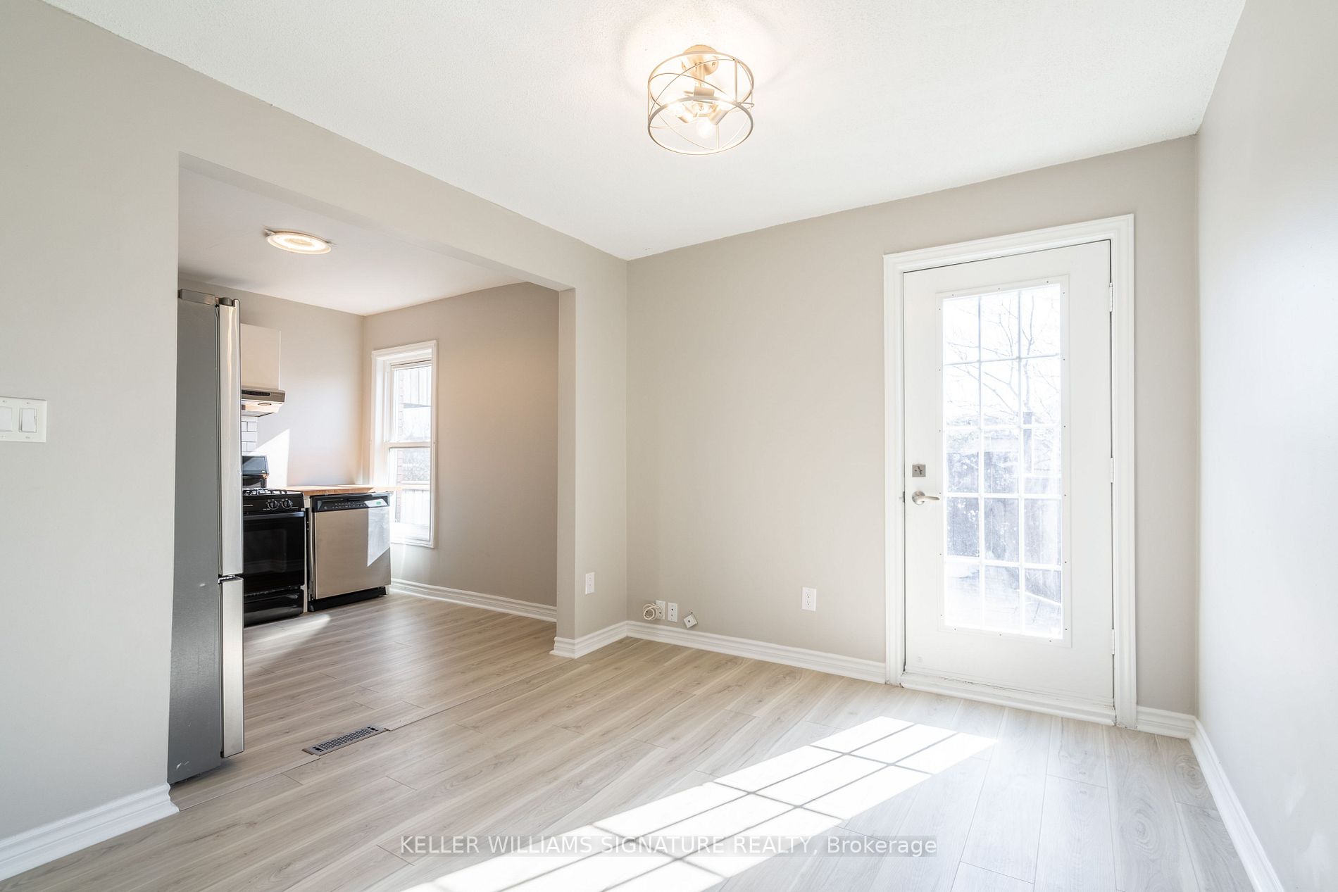 Listing X6046840 - Large Photo # 14