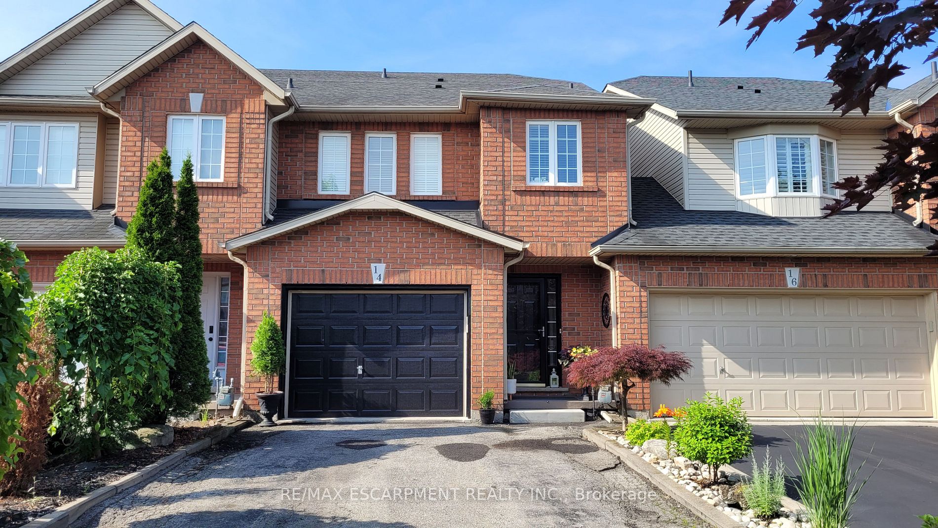 14 Fairhaven Dr