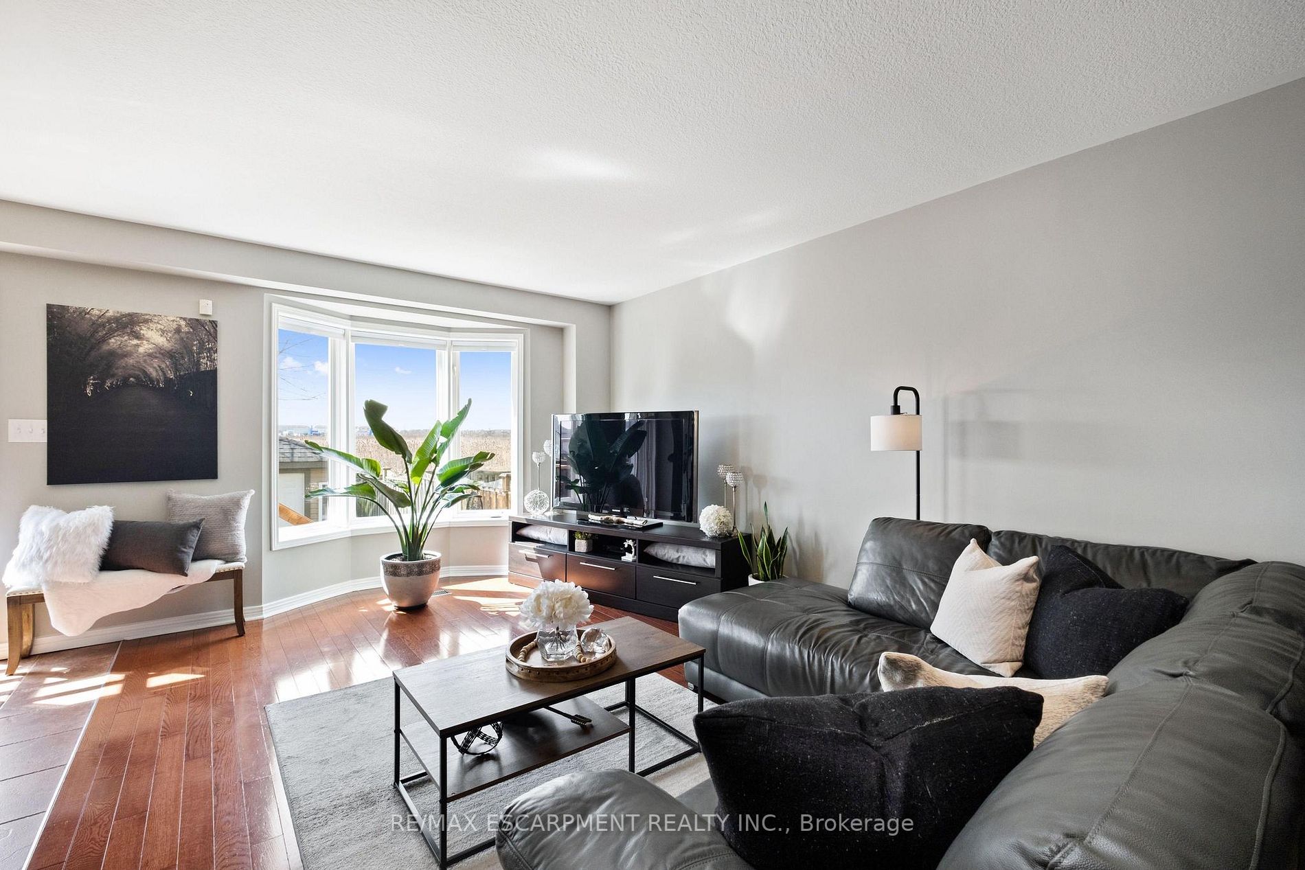 14 Fairhaven Dr