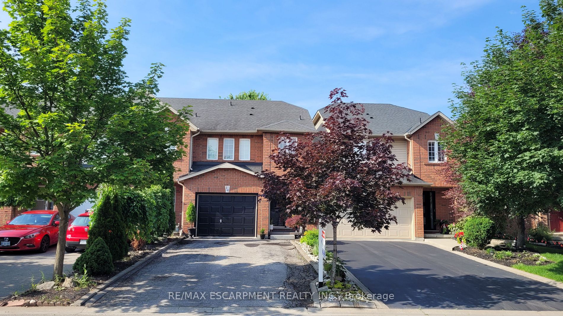 14 Fairhaven Dr