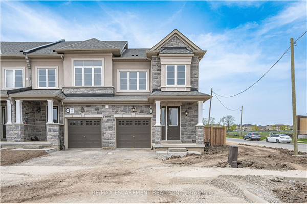 287 Raymond Rd, Hamilton