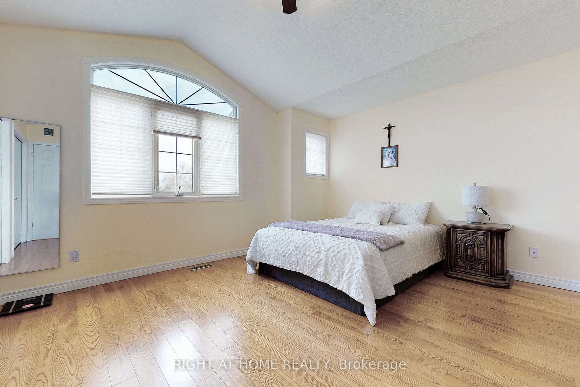 Listing X6047200 - Large Photo # 20