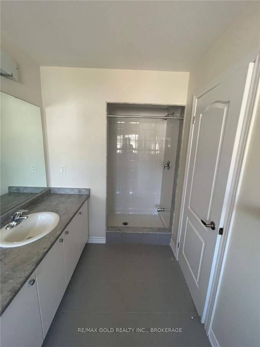 Listing X6048007 - Large Photo # 3