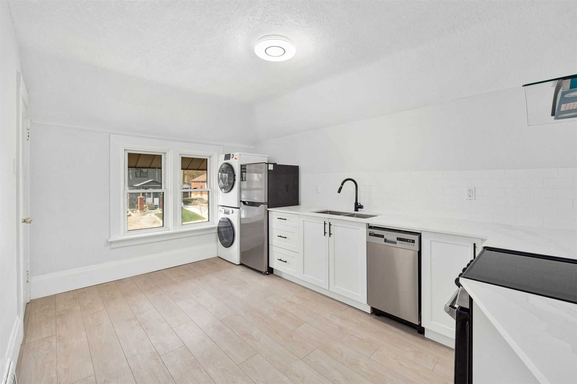 14 Kennedy Ave