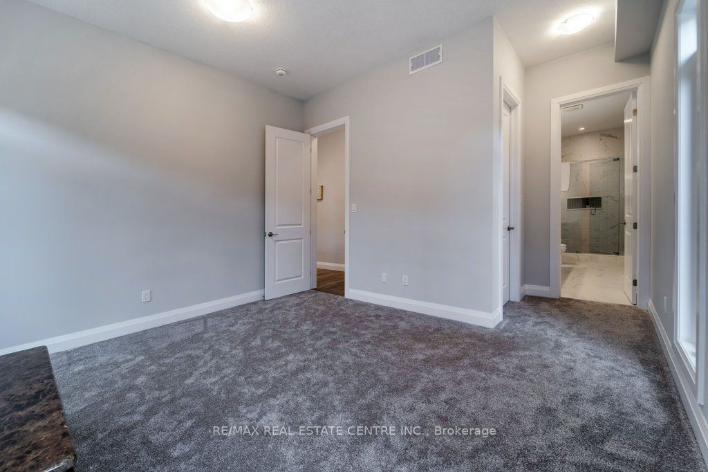 Listing X6048096 - Large Photo # 24